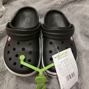 Bayaband Clog Crocs
Size 1- Black